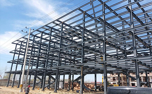 庄浪庄浪钢结构厂房屋面选材指南:确保性能与经济性的完美结合 庄浪庄浪钢结构厂房屋面选材指南:确保性能与经济性的完美结合